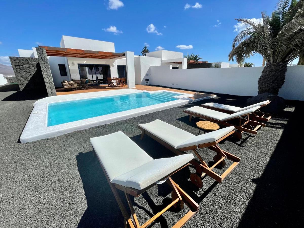 Villa Nayra By Villalia Playa Blanca  Extérieur photo